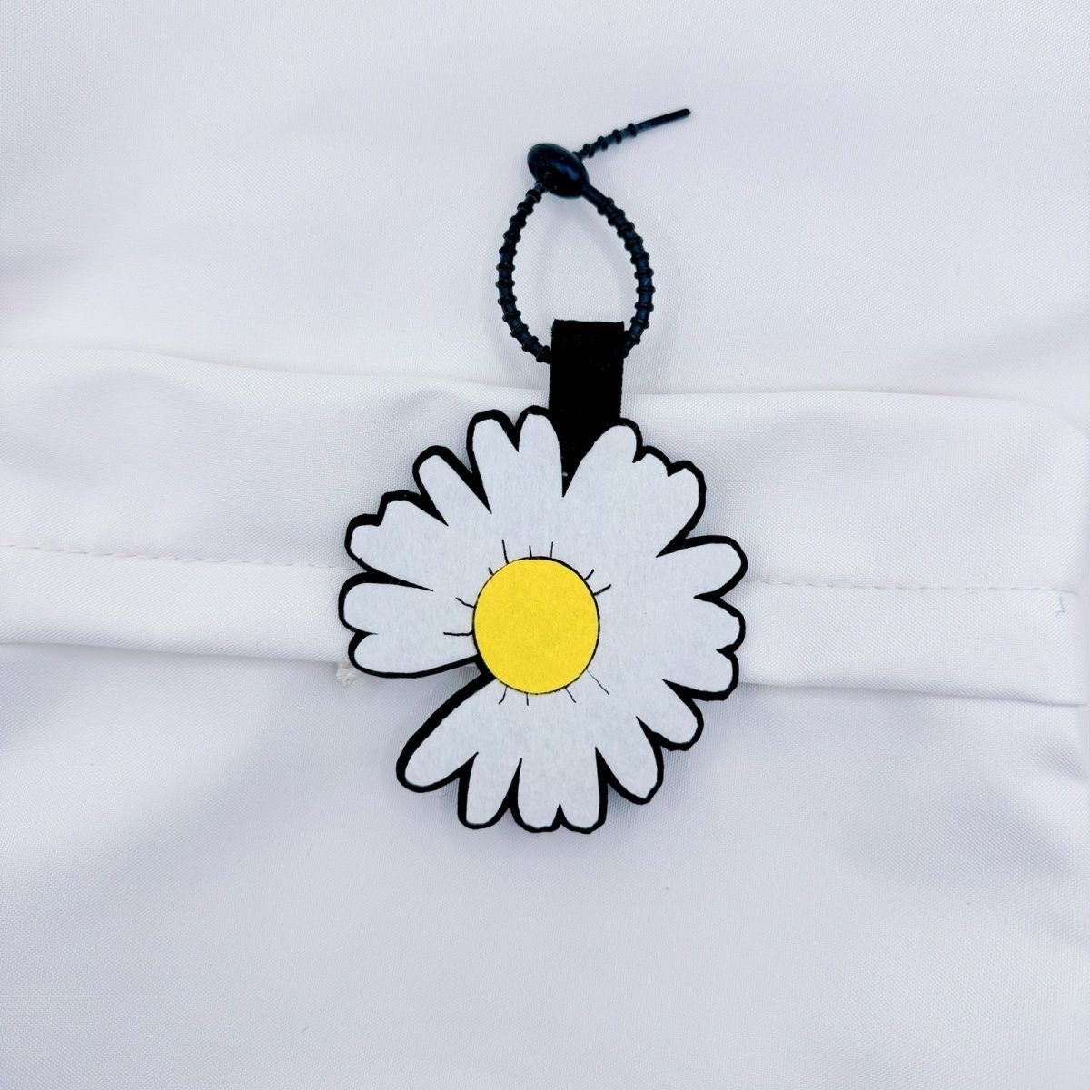 GD felt bag charm