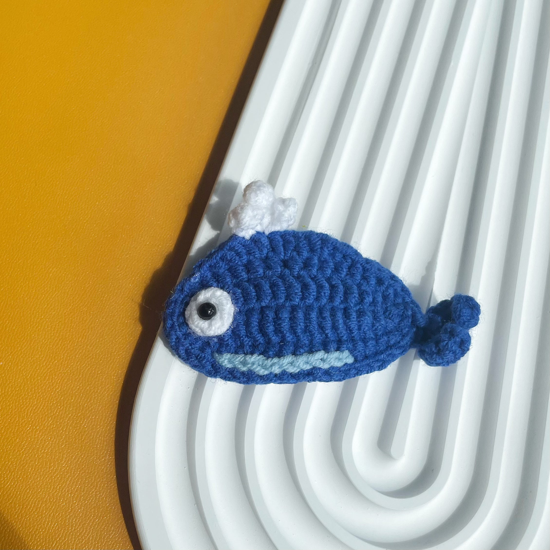 Splash Whale Hair Clip