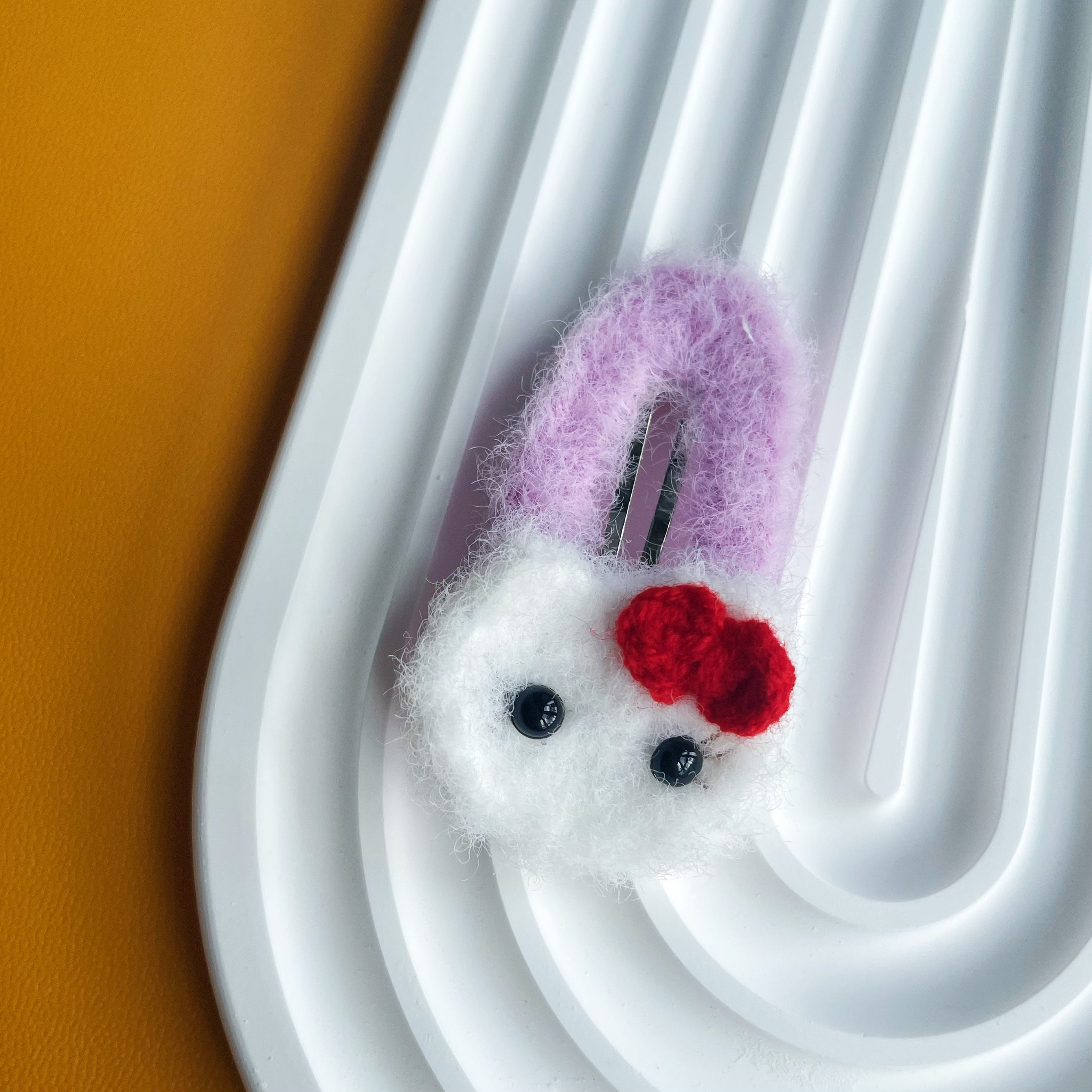 Red Bow Kitty Clip