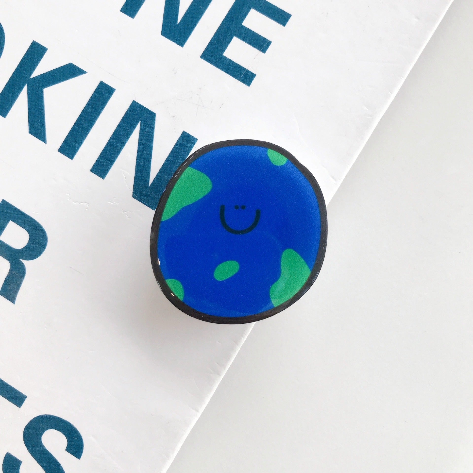 “Pocket Pals” Phone Grip Holder（Sticky）