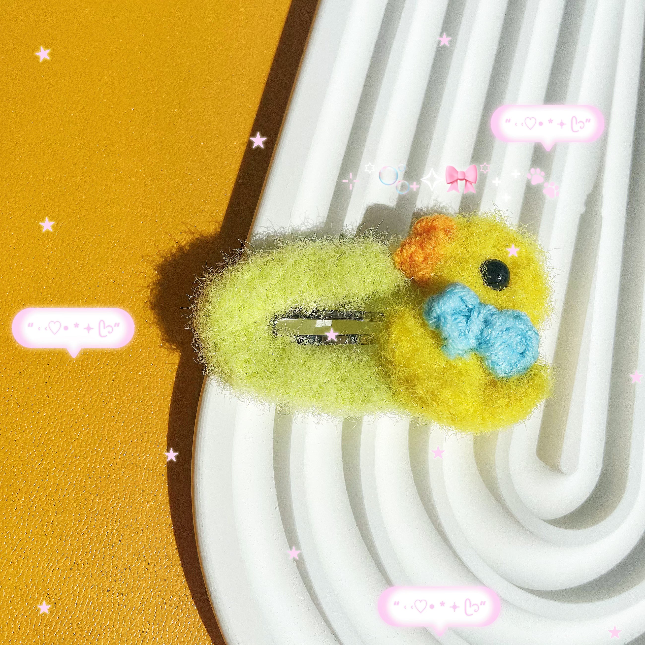 Fuzzy Duckie Hairclip
